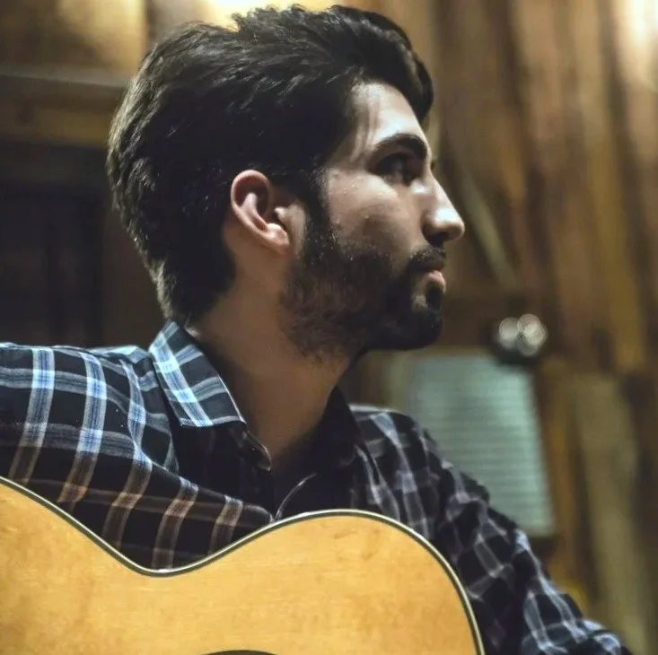 Luca Zolkwer, profesor de guitarra
